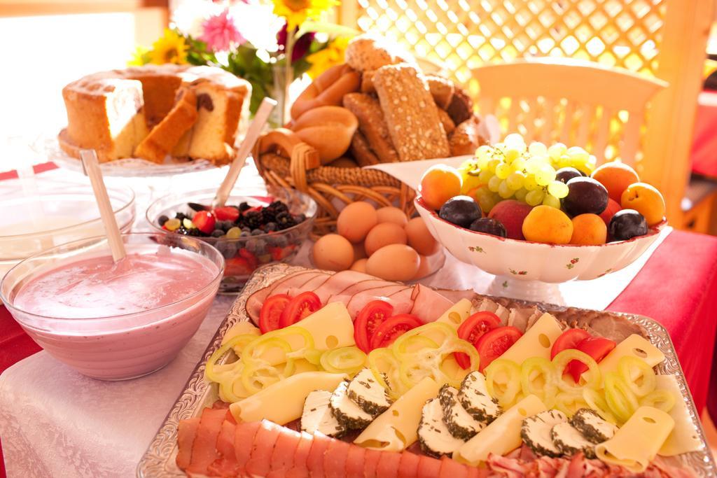 Hotel Moenichwalderhof Monichwald Екстериор снимка