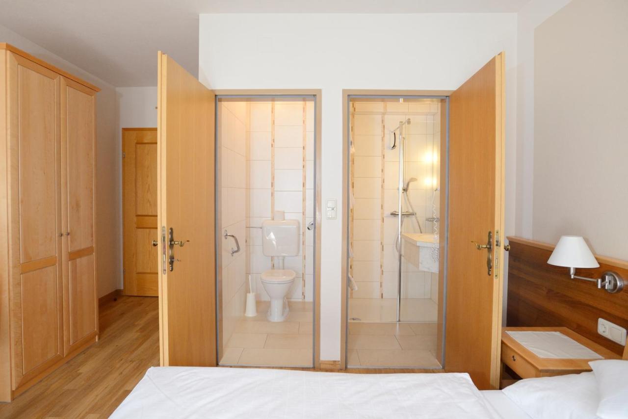 Hotel Moenichwalderhof Monichwald Екстериор снимка