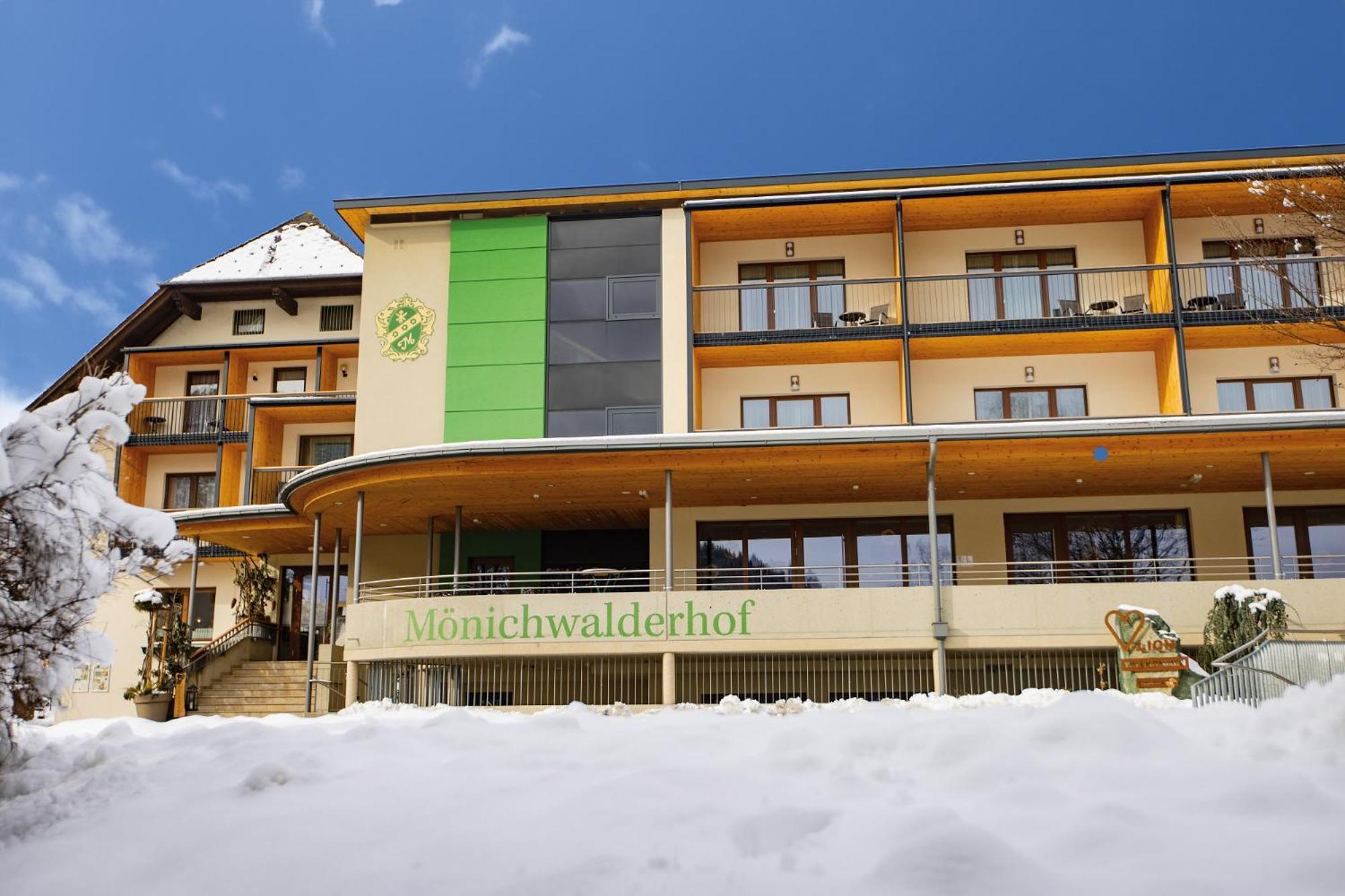 Hotel Moenichwalderhof Monichwald Екстериор снимка