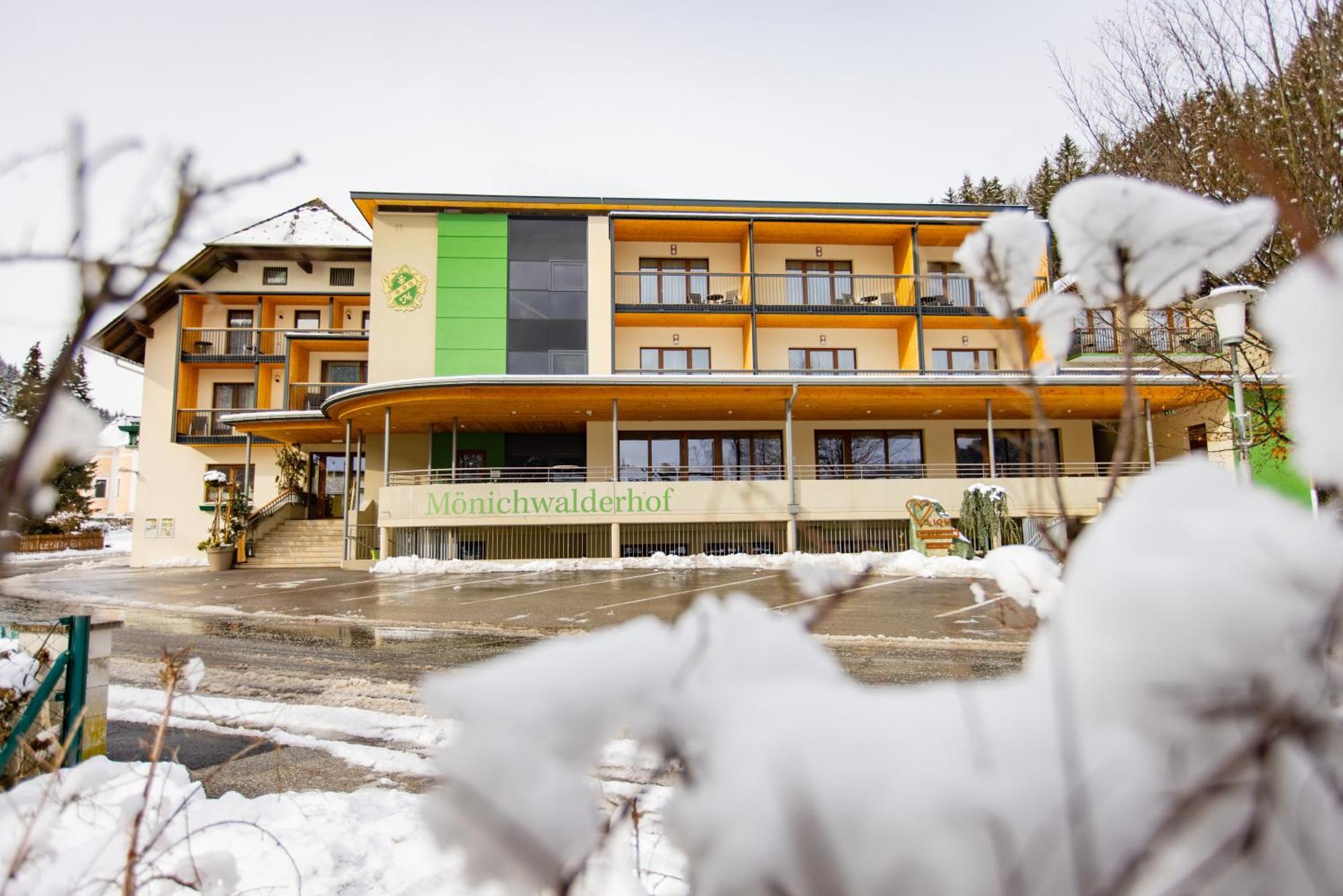 Hotel Moenichwalderhof Monichwald Екстериор снимка
