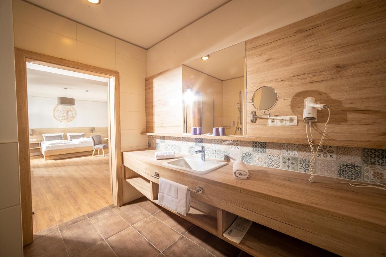 Hotel Moenichwalderhof Monichwald Екстериор снимка
